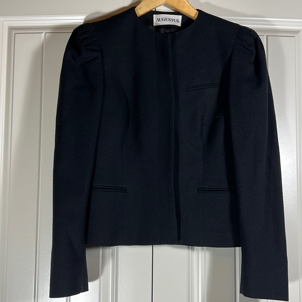 AUGUSTUS Blazer - Women’s 6